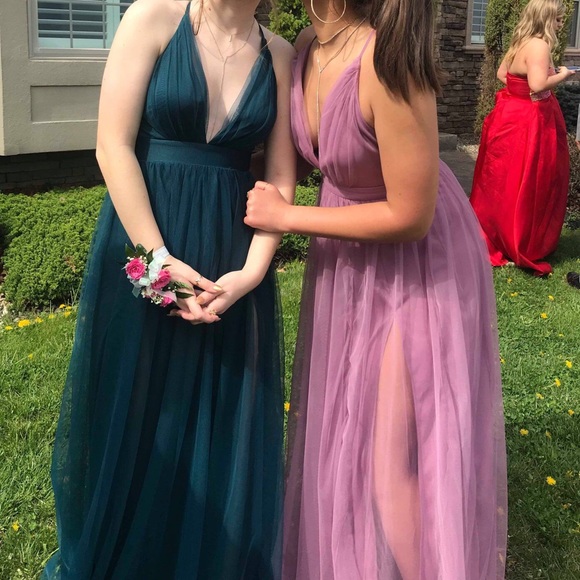 Prom dress - Picture 4 of 4